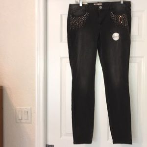 L.e.i.-NWOT-Jeans-Juniors-Size 13 Regular